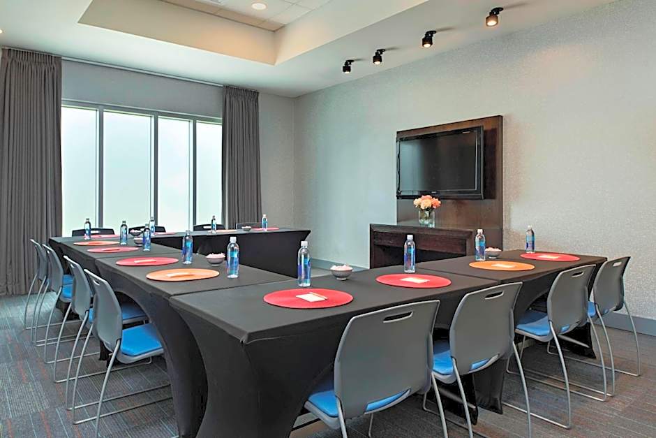 Aloft Austin At The Domain