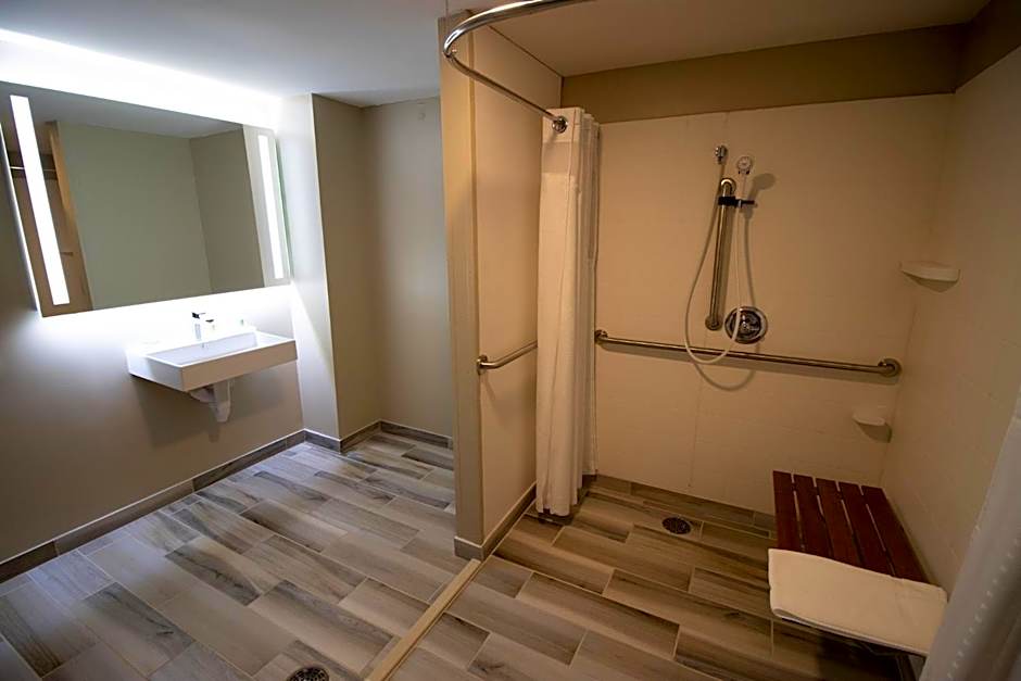 Holiday Inn SCRANTON EAST - DUNMORE By IHG