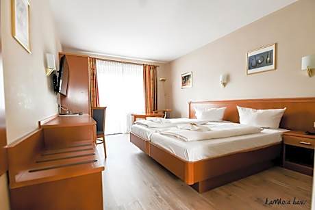 Twin Room with Terrace