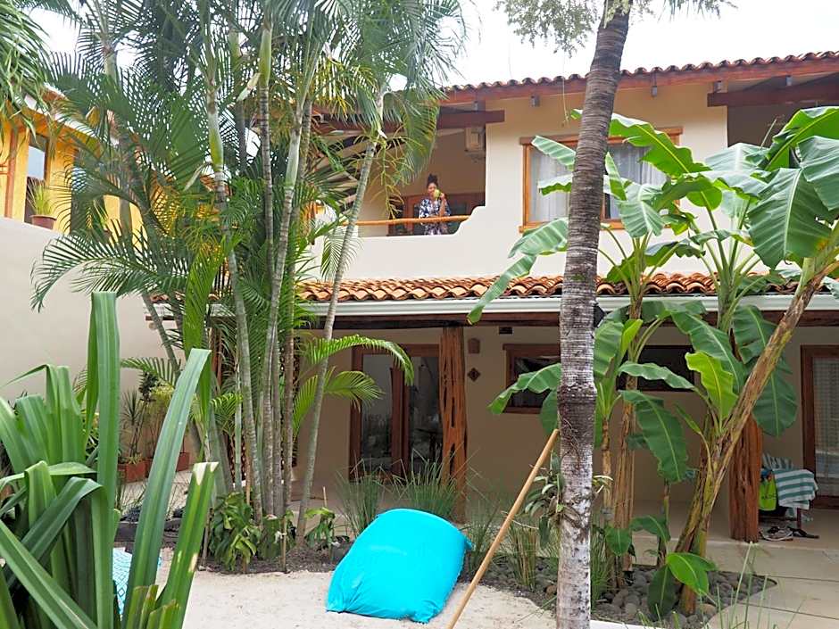 Ten North Tamarindo Beach Hotel