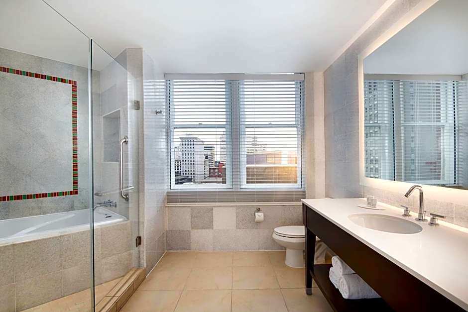 Courtyard by Marriott Atlanta Downtown