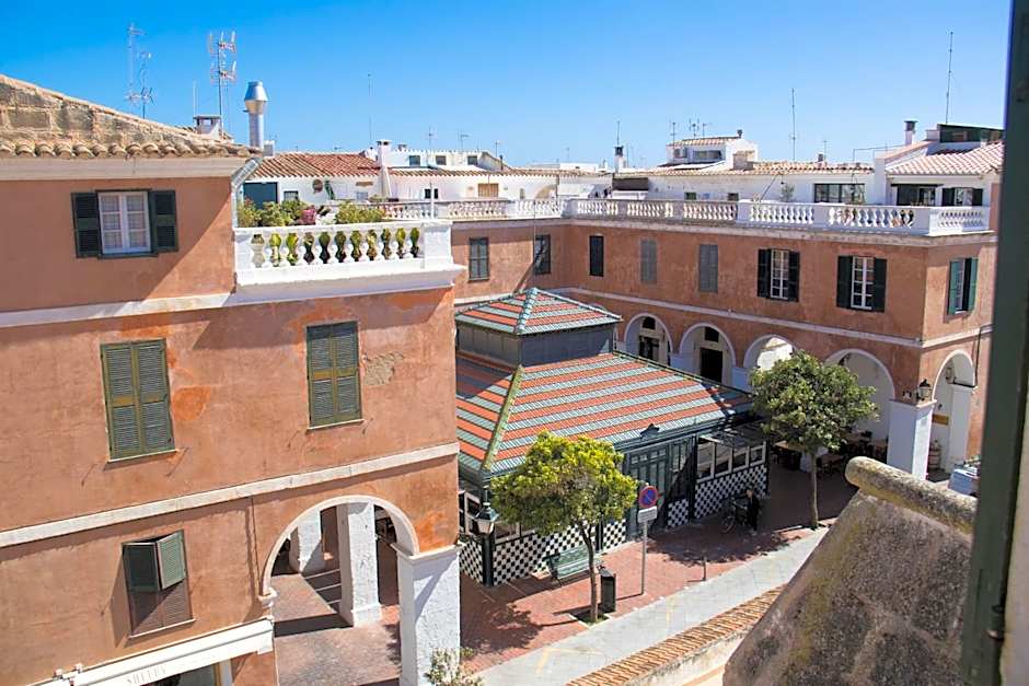 Grupoandria El Claustre de Ciutadella - HOSPEDERIA