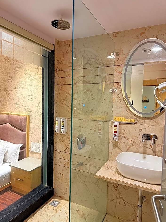 Hotel KBS Grand
