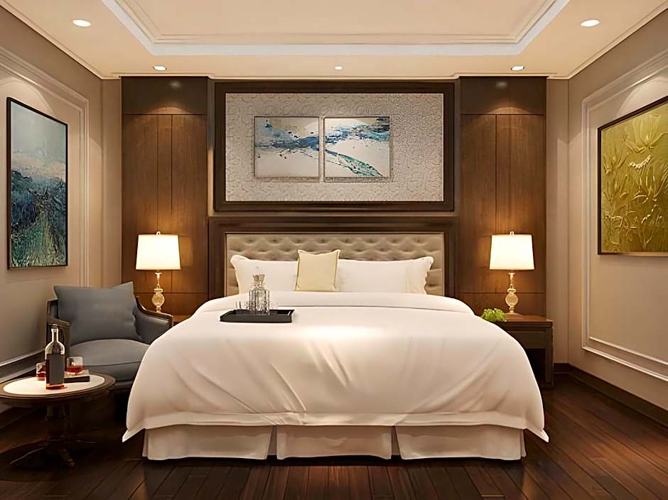 Garco Dragon Hotel