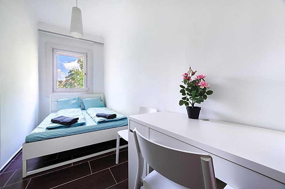 Downtown Buda Homes Relax