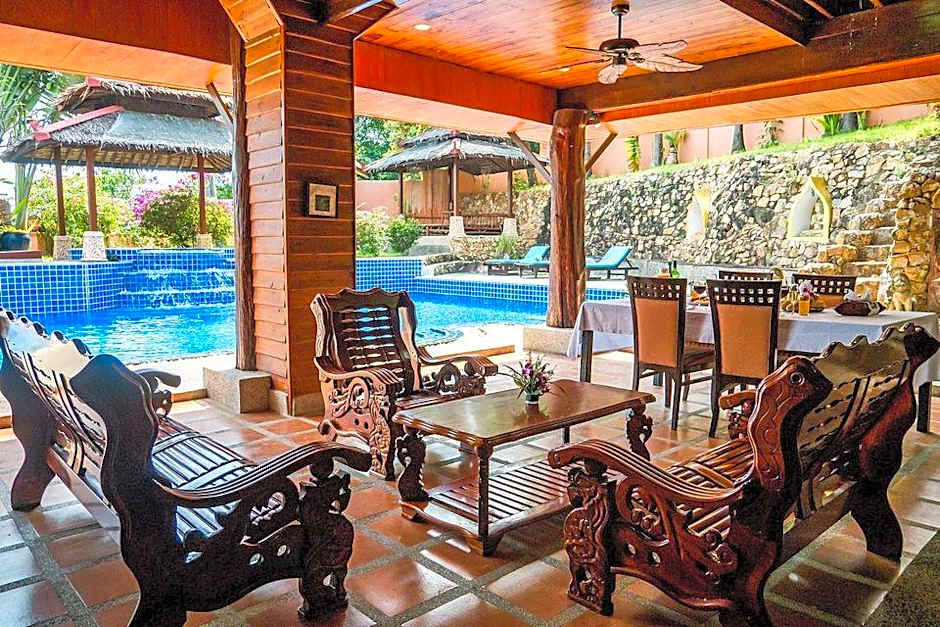 Paradise Island Estate