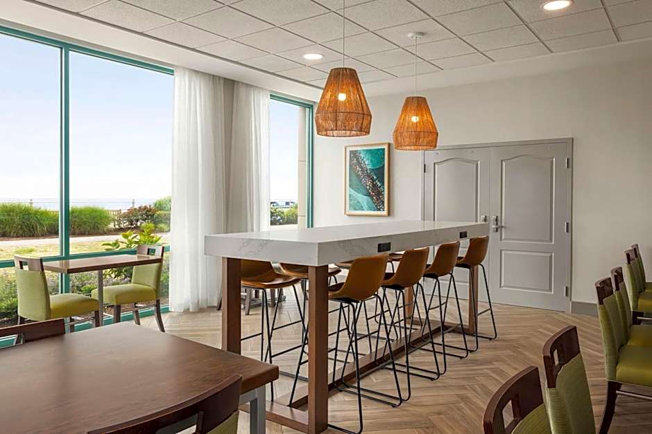 Hampton Inn By Hilton Virginia Beach-Oceanfront South