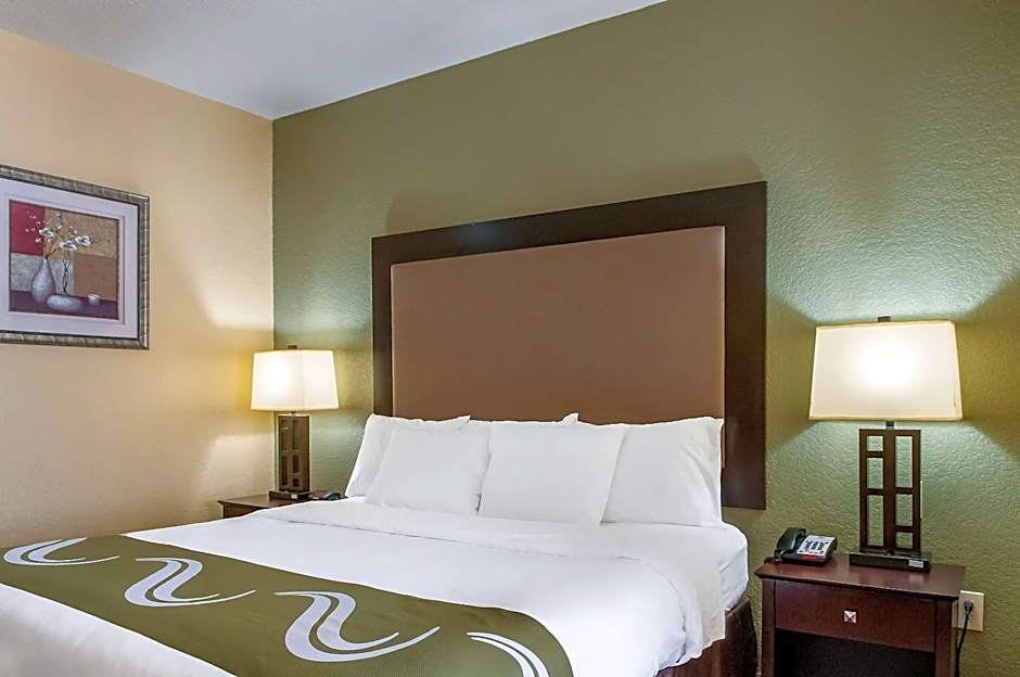 Quality Inn & Suites Slidell