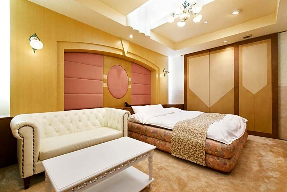 Hotel Luna Sennan - Adults Only