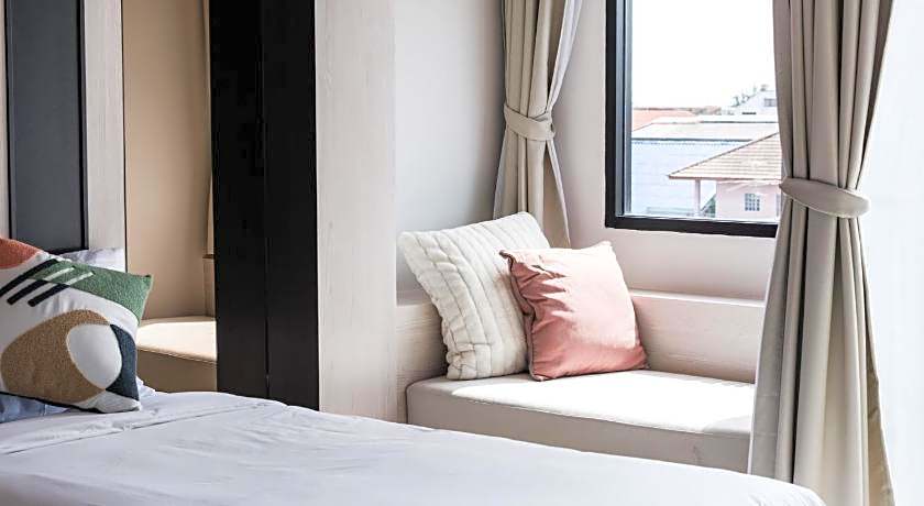 Qlosest Hotel