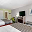 Best Western Plus Holiday Sands Inn & Suites