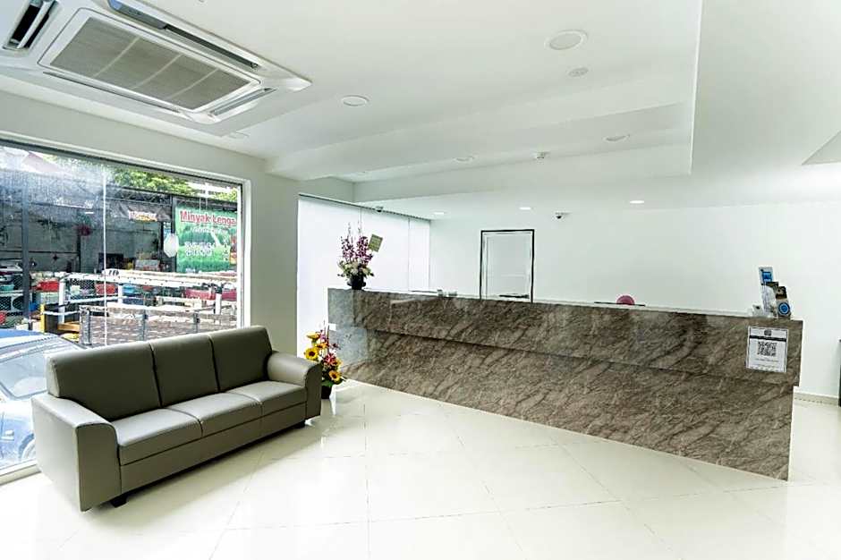 Grand Bagan Hotel