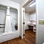 HomeTowne Studios by Red Roof St. Louis - Airport/ N Lindbergh