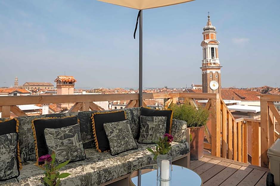 The Venice Venice Hotel