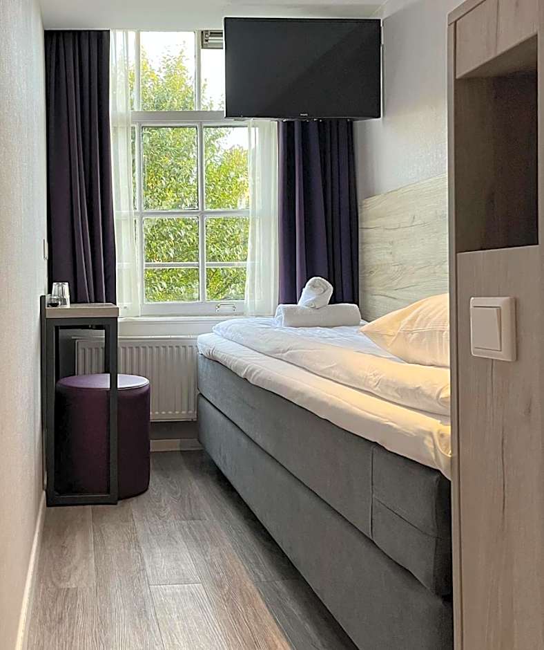 Facade Hotel Amsterdam