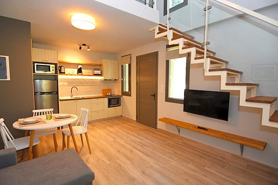 The Thassian Yard Houses