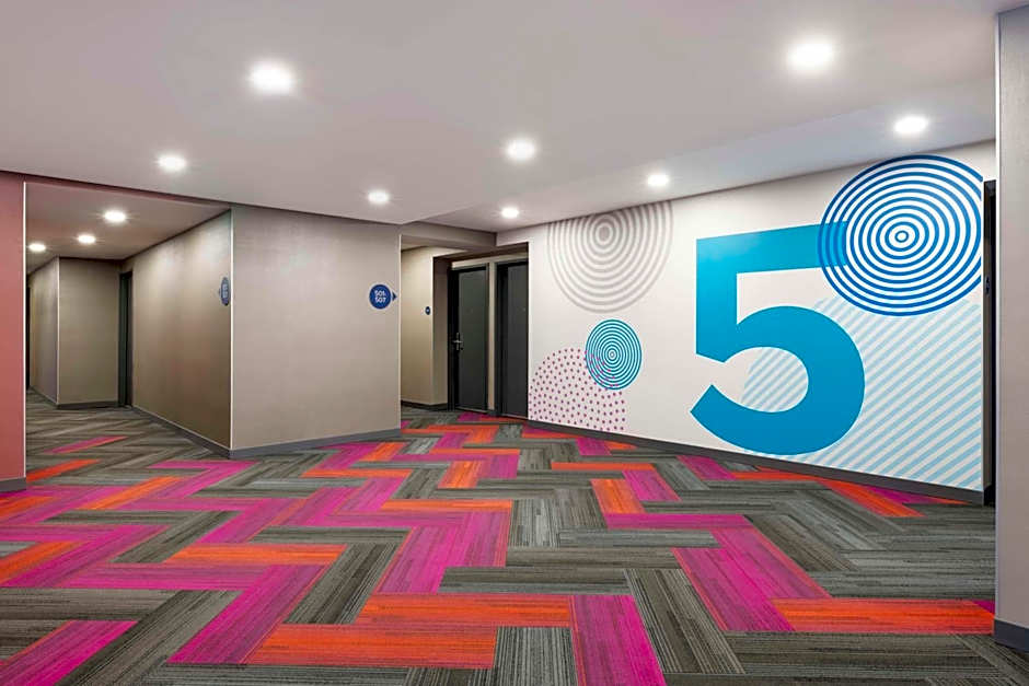 Tru By Hilton Cali Sur