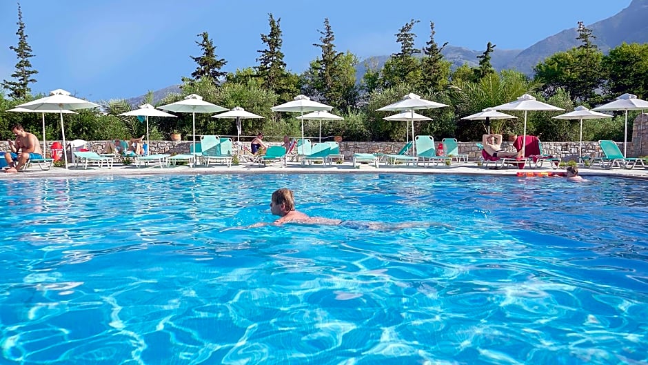 Vardis Olive Garden Hotel