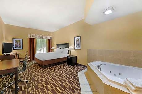 King Room with Spa Bath - Non-Smoking