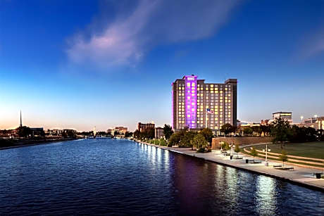Hyatt Regency Wichita