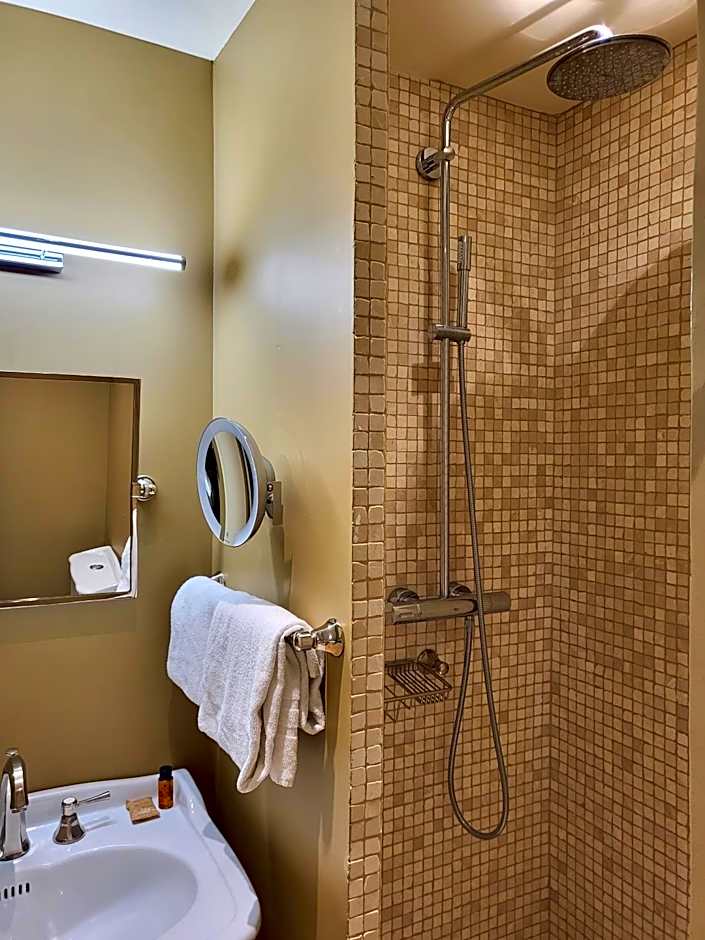Hotel Vendome - BW Signature Collection