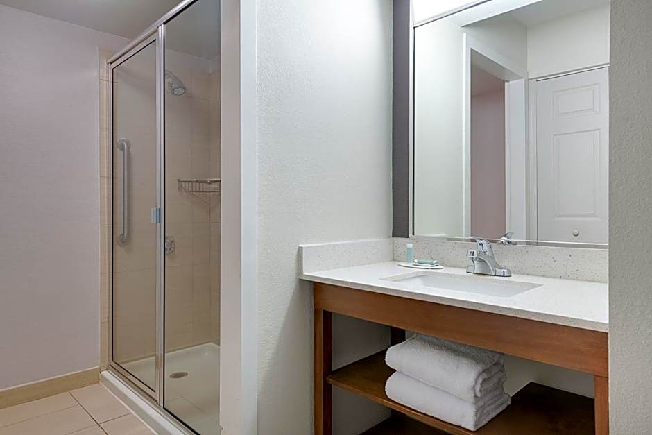 Courtyard by Marriott Atlanta Suwanee