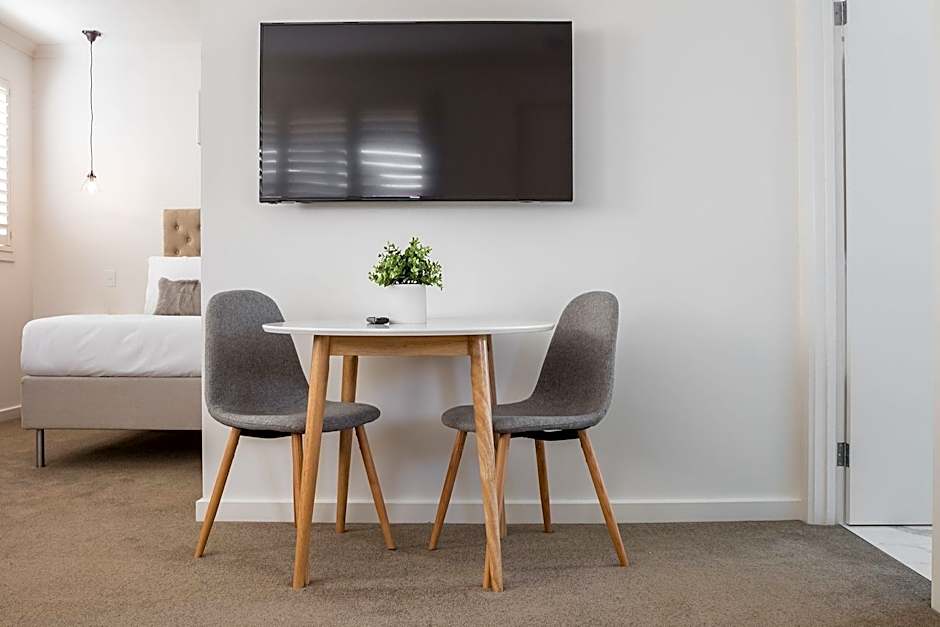 Newington Apartments