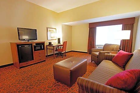 Queen Room with Two Queen Beds and Sofa Bed