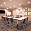 Holiday Inn Express & Suites Davis - University Area By IHG