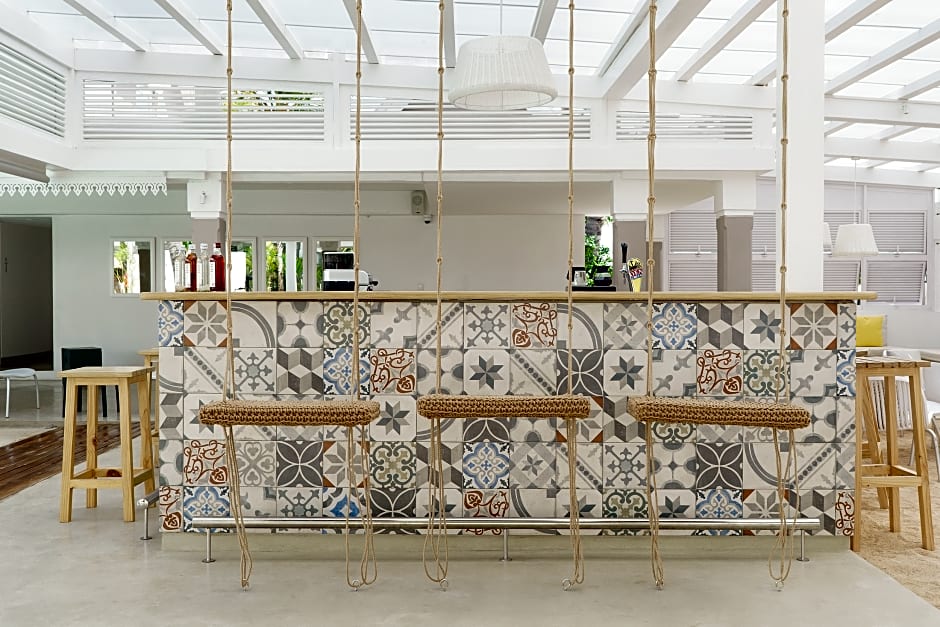 Tropical Attitude, 3 Star