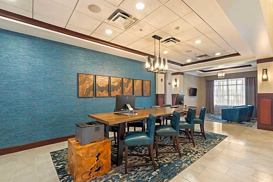 DoubleTree By Hilton Front Royal Blue Ridge Shadows