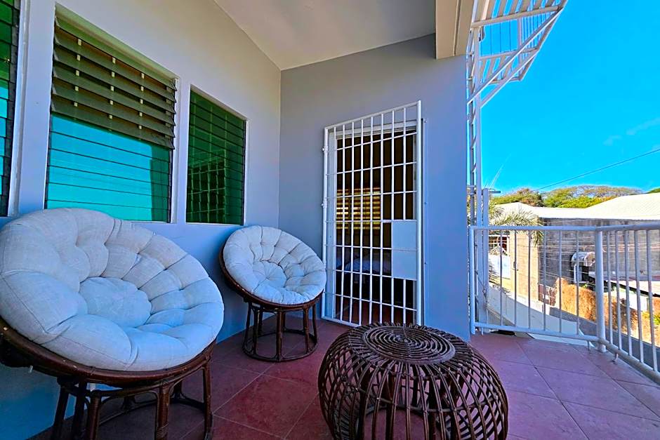 Surfside Hostel LU Surf Town