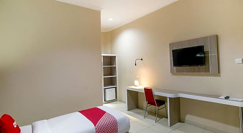 OYO 2320 Hotel Charvita