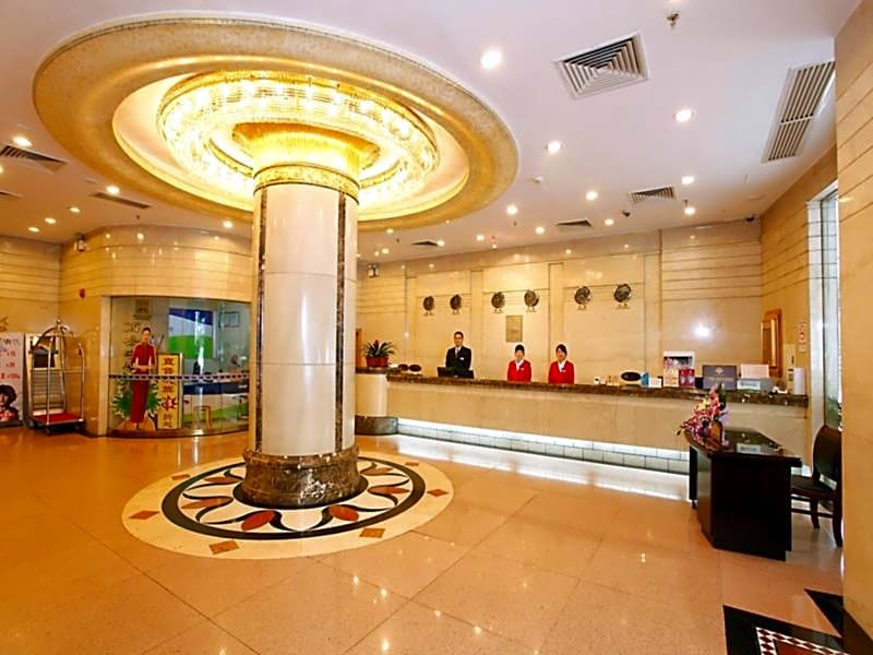 New World Hotel