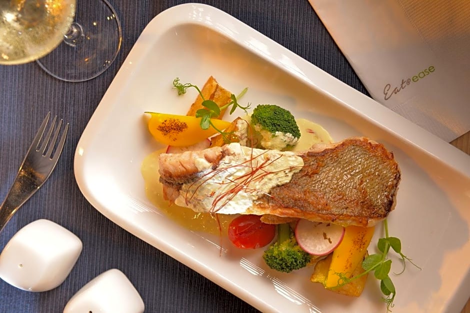 Hotel Ease Tsuen Wan