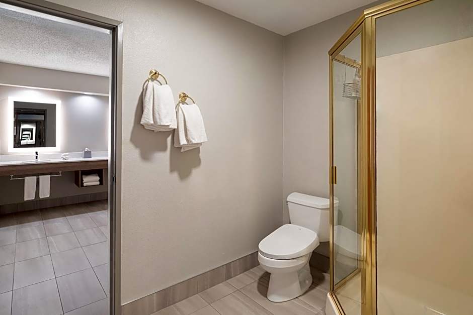 Holiday Inn Express Sheboygan-Kohler / I-43 By IHG