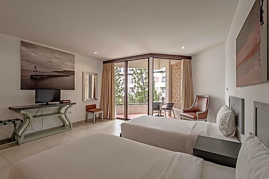 Photo 1 of 4 of Premier 2 Beds