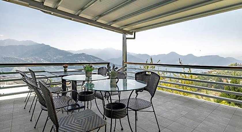 Flower and Star Garden Bed and Breakfast