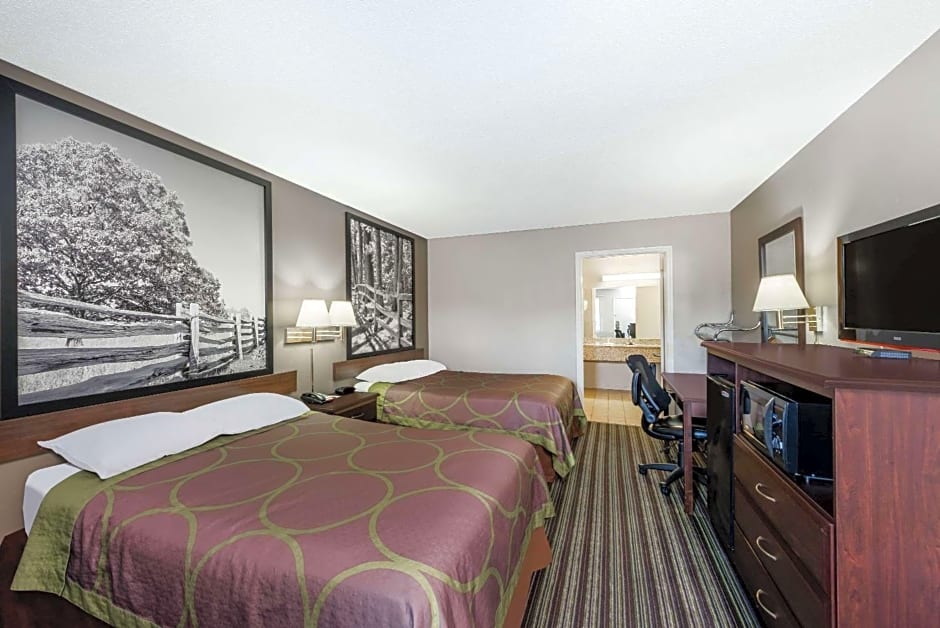 Super 8 by Wyndham Chattanooga Ooltewah