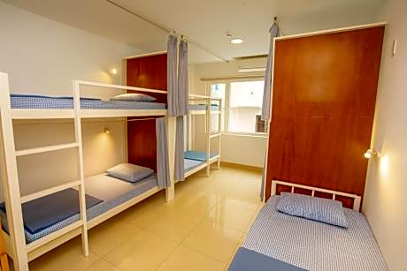 Bed in 4-Bed Mixed Dormitory Room