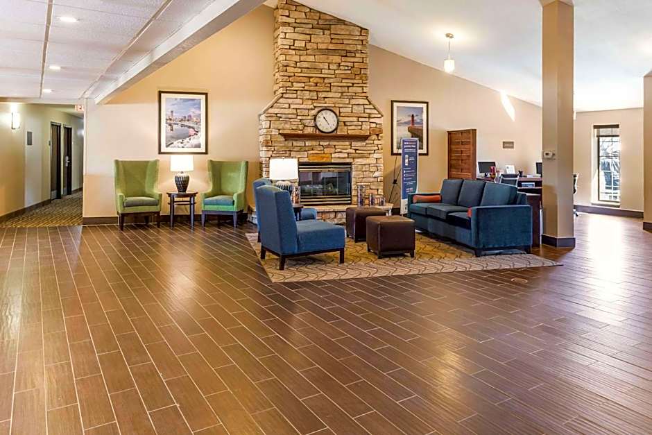 Comfort Inn Waukesha - Milwaukee West