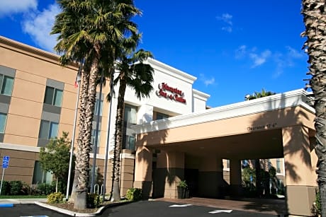 Hampton Inn & Suites Lathrop