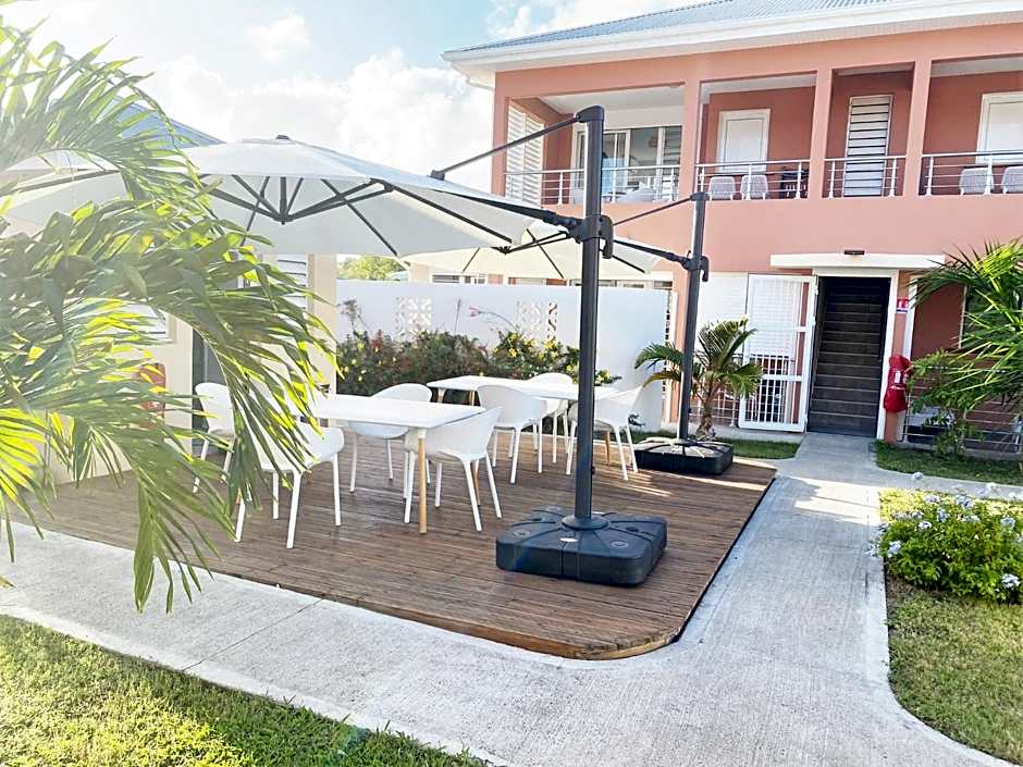 Hôtel Guadeloupe Palm Suites