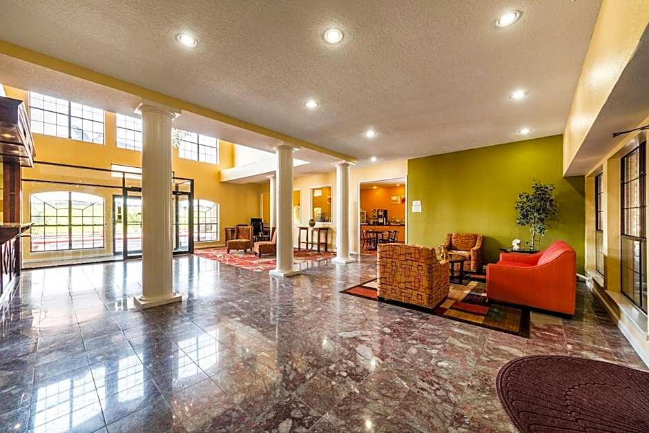 Quality Inn University Near Downtown