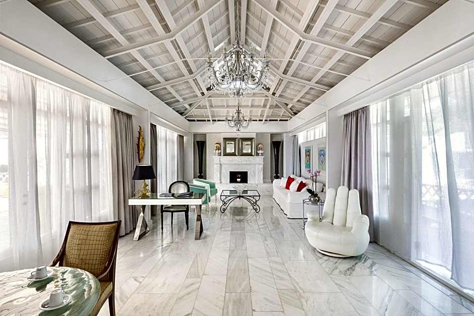 Photo 1 of 3 of Penthouse Suite, Seafront