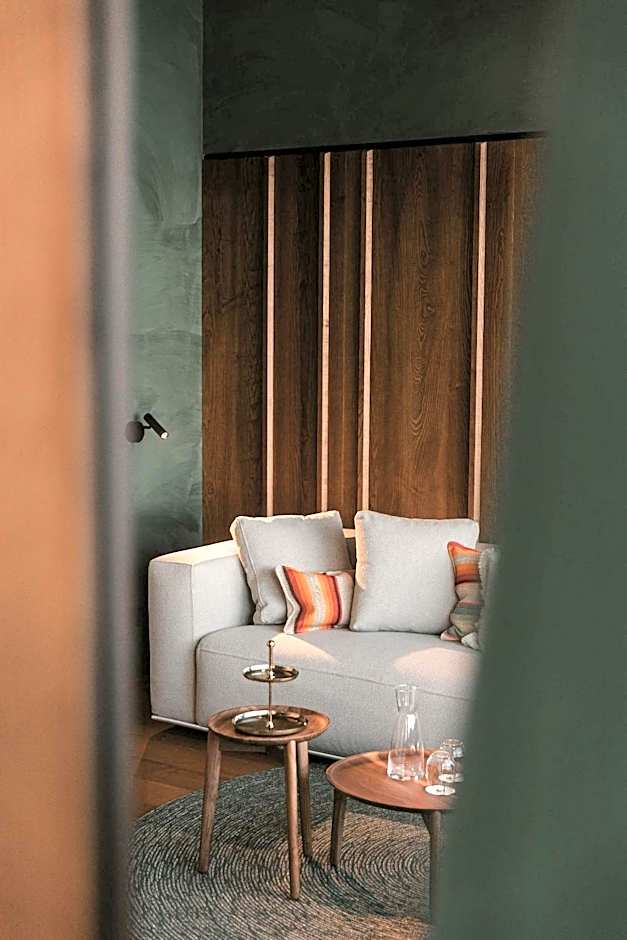 New Hotel Kristberg in Lech with SPA, outdoor pool and view