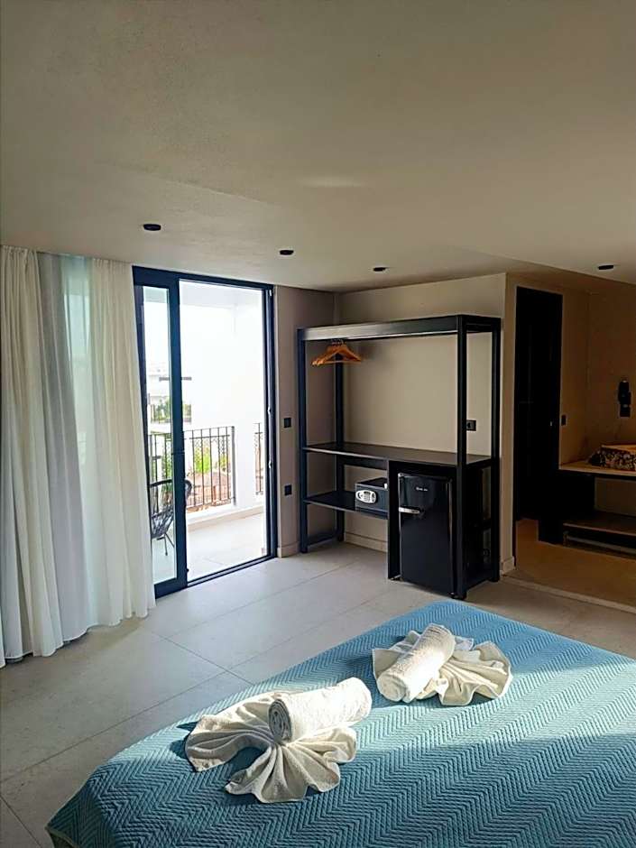 Kouros Home & Suites--Faliraki--Adults Only