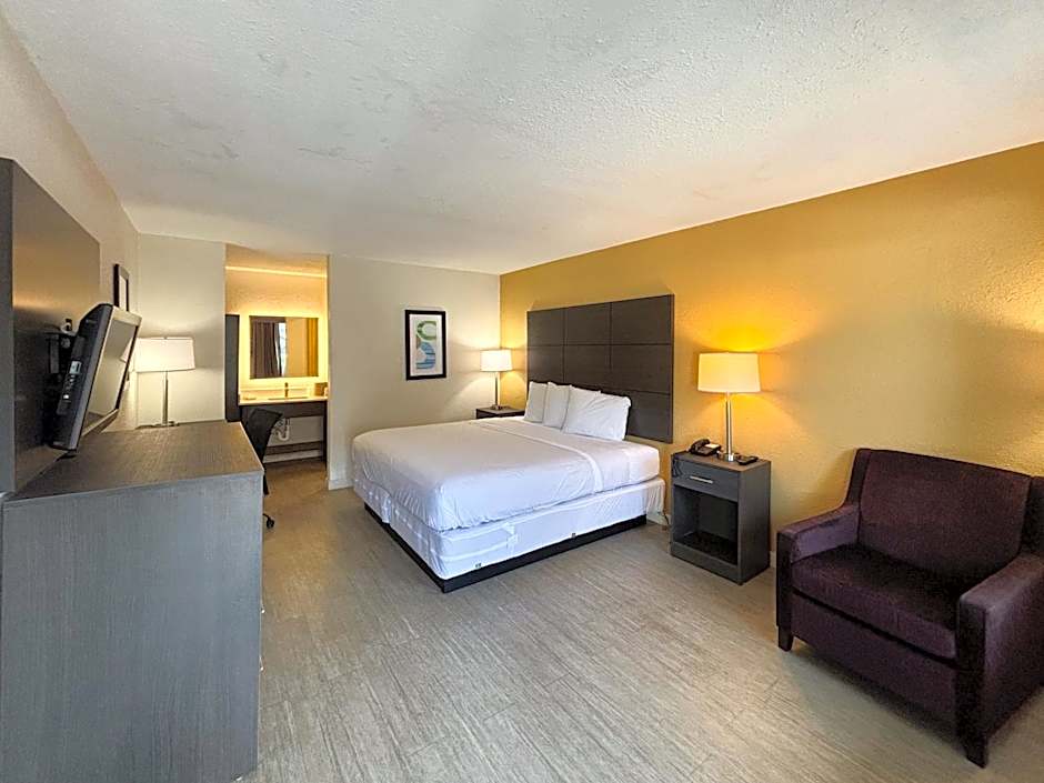 Motel 6 Charlotte, NC Northlake