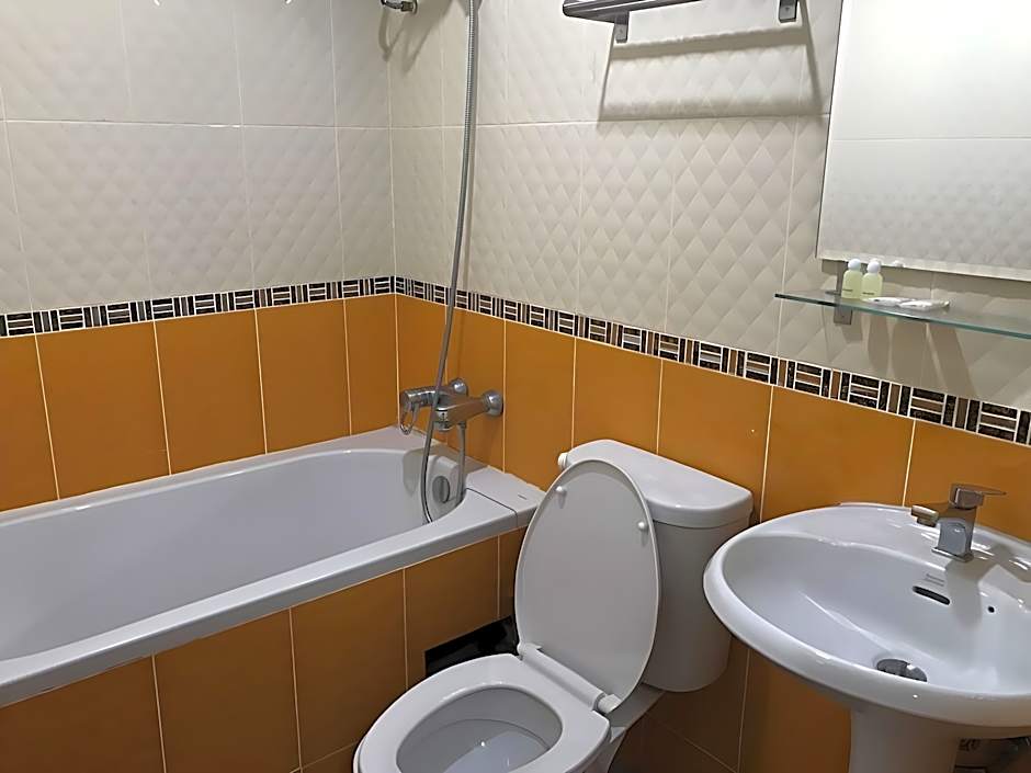 Sea Land View Apartment @ Sriracha