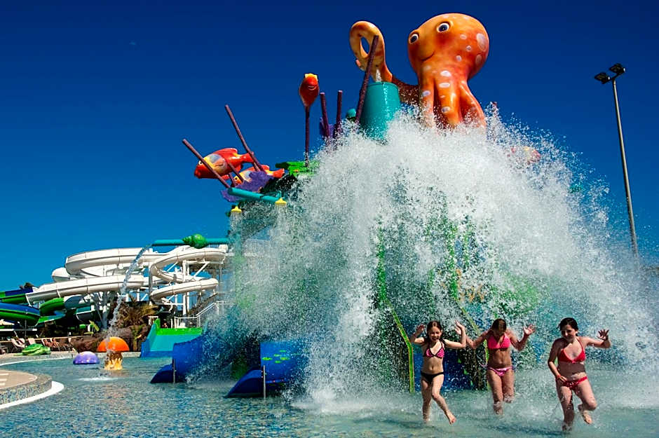 Relaxia Lanzasur Club - Aqualava Water Park